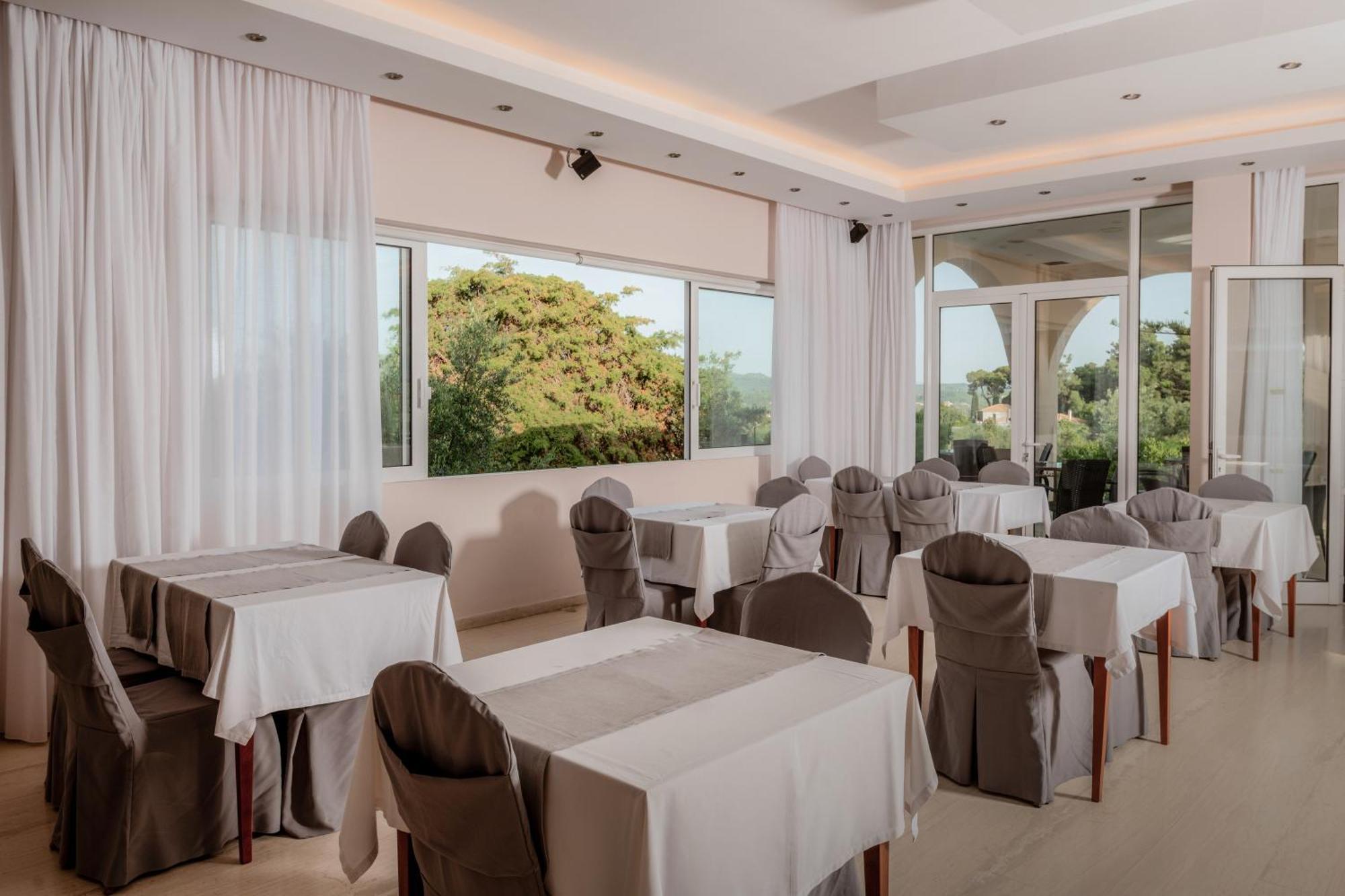 Hotel Varres Zakynthos Exterior photo